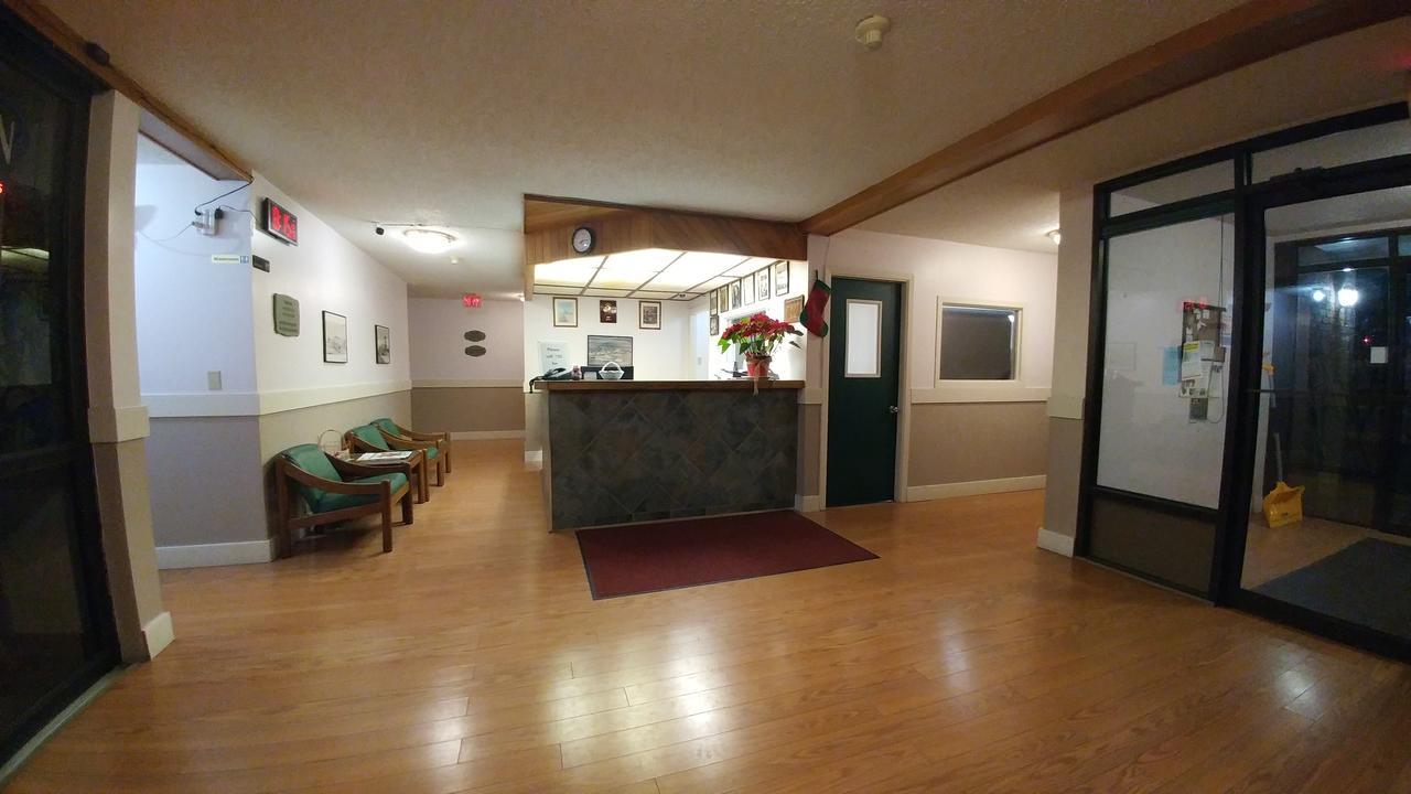 Vulcan Country Inn Exterior foto